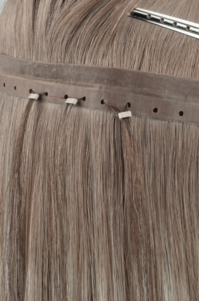 butterfly weft flip weft hair extension wear-5.webp